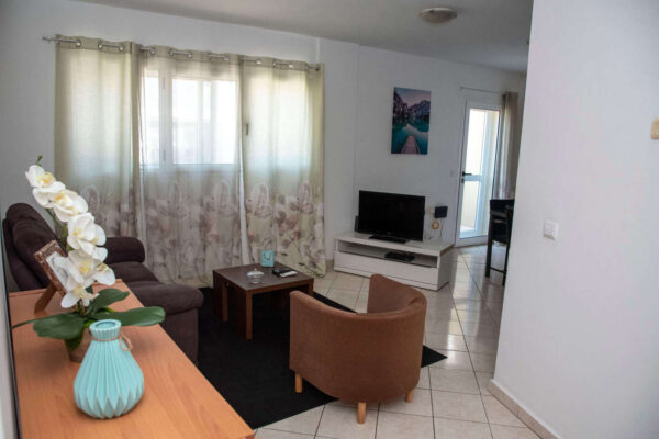 apartment-livingroom-luanda-600x400