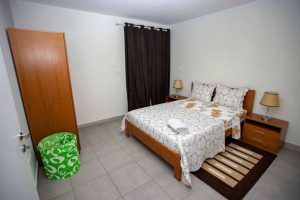 cruzeiro-appartment-bedroom-rent-angola-luanda-600x400