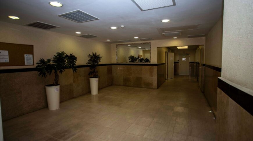 cruzeiro-manhattan-building-main-lobby-angola-870x485