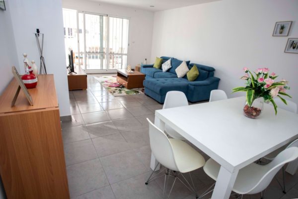 living-room-cruzeiro-building-rent-angola-600x400