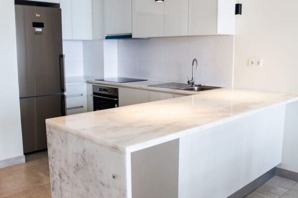 luanda-angola-kitchen-rent-600x400